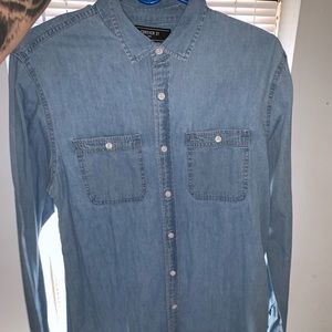 Forever 21 men’s denim button up